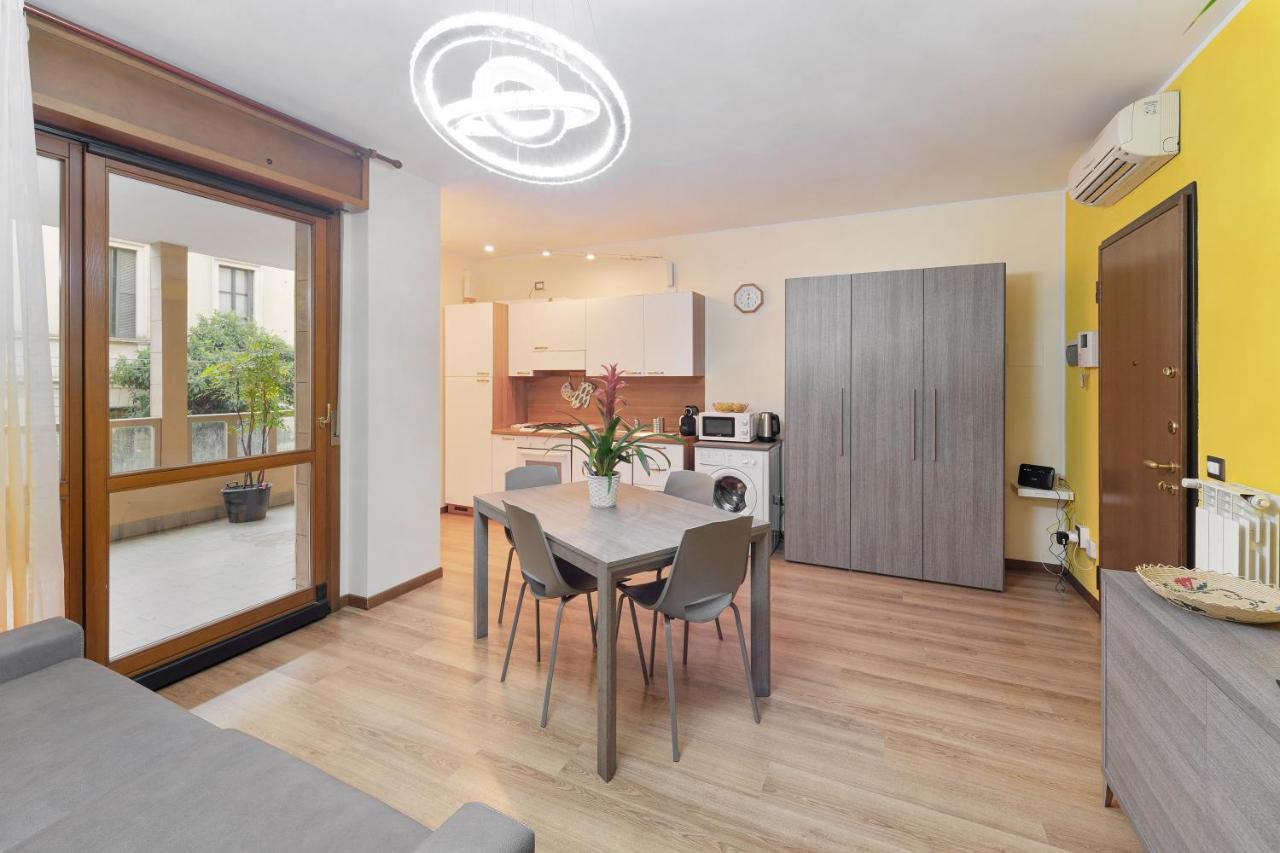 Best Way Rent - Appartamento Con Terrazzo Zona Sempione Milano Exterior foto